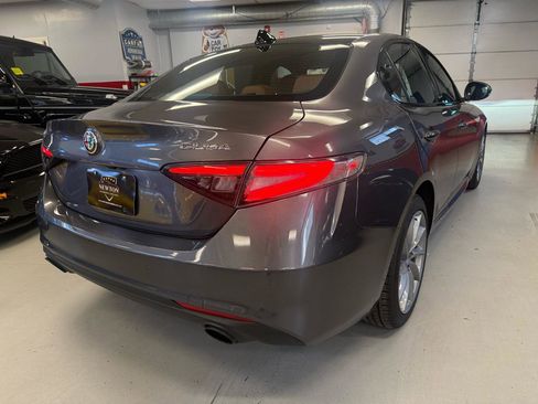 Used 2024 Alfa Romeo Giulia Ti w/ Active Assist Plus Package AWD/4WD image 7