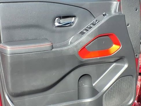 Used 2022 Nissan Frontier Pro-X image 22