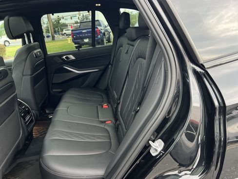 Used 2024 BMW X5 xDrive40i w/ Executive Package AWD/4WD image 25