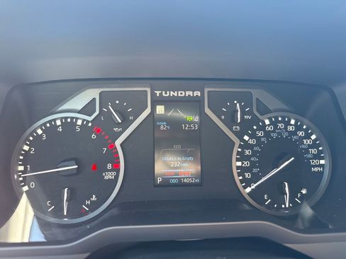 Used 2022 Toyota Tundra SR5 w/ SR5 Premium Package image 16