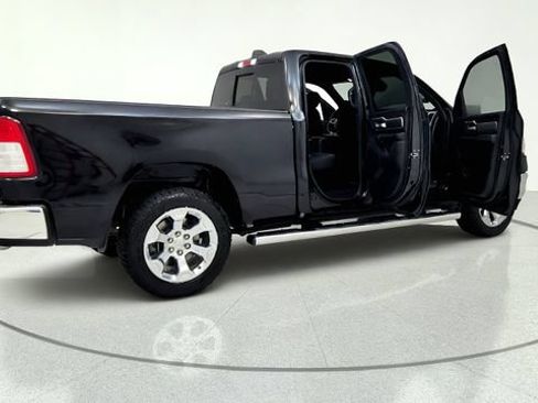 Used 2019 RAM 1500 Big Horn AWD/4WD image 19