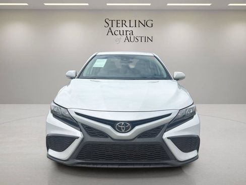 Used 2024 Toyota Camry SE FWD image 2