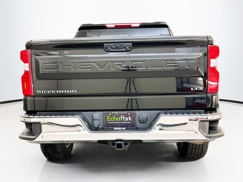 Used 2023 Chevrolet Silverado 1500 LTZ image 7