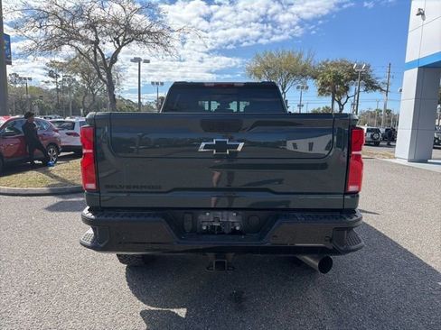 Used 2025 Chevrolet Silverado 2500 LT w/ Trail Boss Package image 4