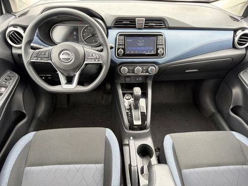Used 2025 Nissan Versa SV w/ Trunk Package FWD image 12