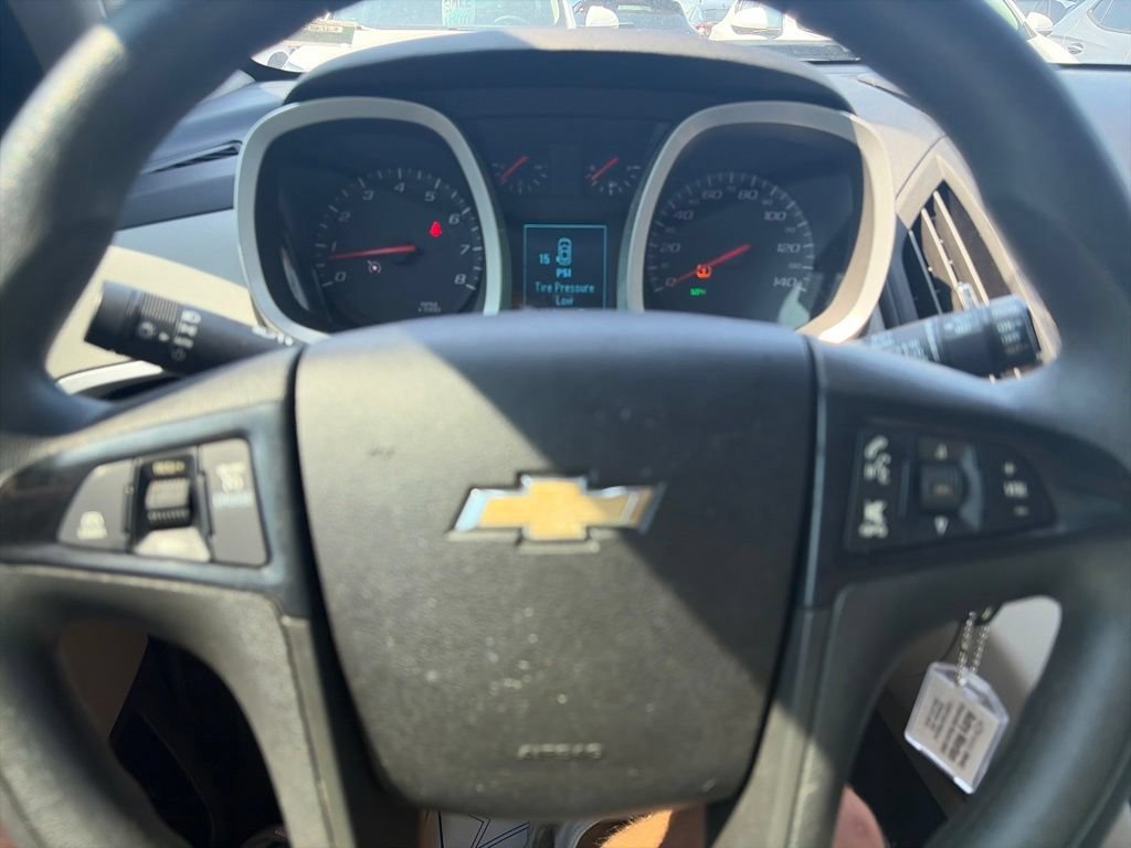 Used 2015 Chevrolet Equinox LS FWD image 21