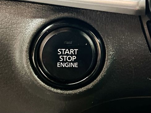 Used 2024 MAZDA MAZDA3 s FWD image 24