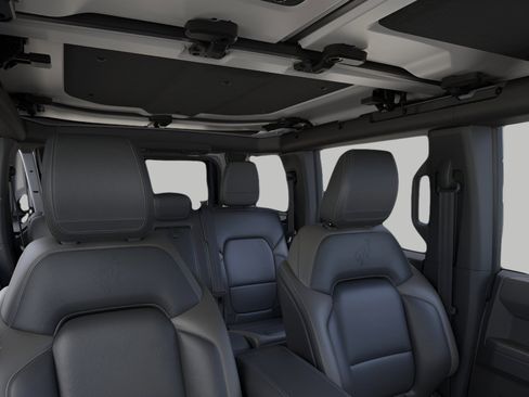 New 2026 Ford Bronco Outer Banks AWD/4WD image 12