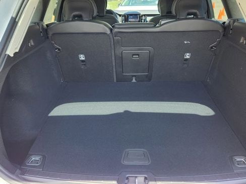 New 2025 Volvo XC60 B5 Core w/ Climate Package image 13