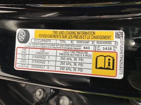 Used 2022 GMC Sierra 1500 Denali Ultimate AWD/4WD image 44