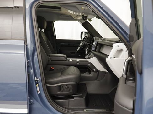 Certified 2025 Land Rover Defender 110 S image 17
