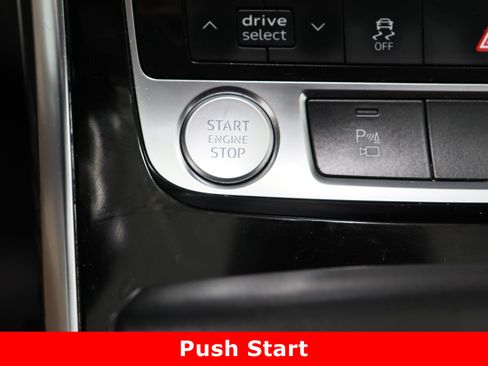 Used 2019 Audi Q8 Premium w/ Convenience Package image 18