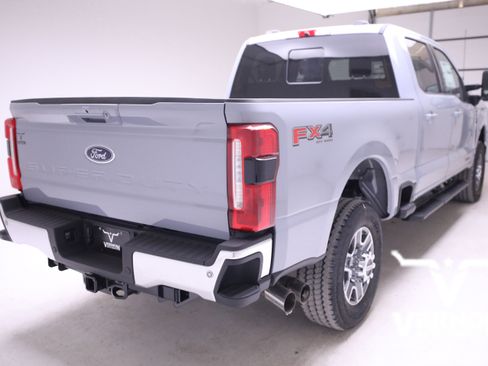 New 2026 Ford F250 Lariat w/ Lariat Premium Package image 5