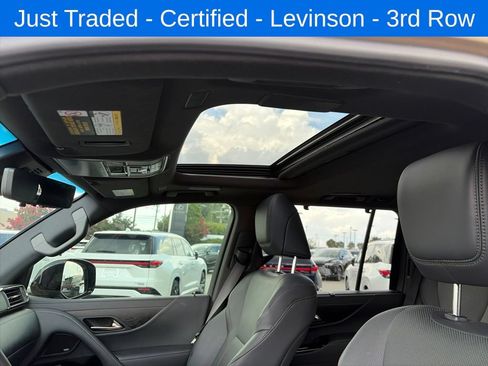 Certified 2025 Lexus LX 700h Overtrail AWD/4WD image 12