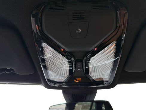 Used 2023 BMW X5 xDrive40i w/ M Sport Package image 20