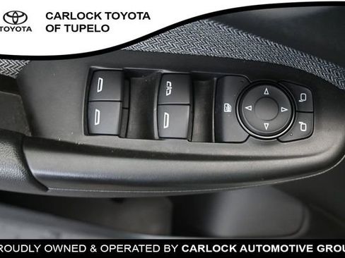 Used 2025 Chevrolet TrailBlazer LT AWD/4WD image 24