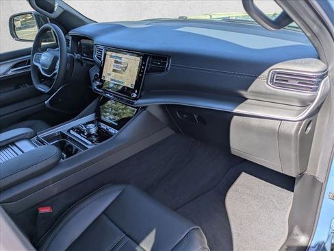 New 2026 Jeep Grand Wagoneer 4WD image 21