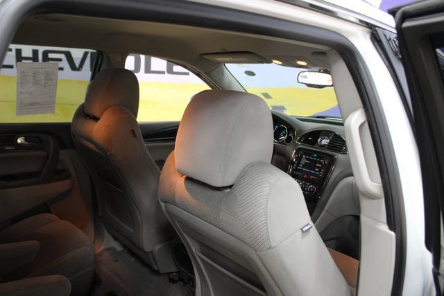 Used 2017 Buick Enclave Convenience FWD image 12
