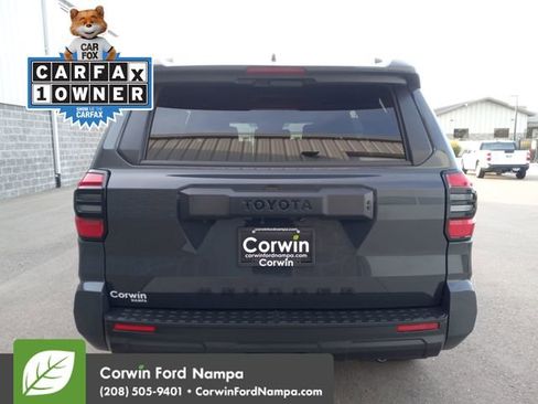 Used 2025 Toyota 4Runner SR5 image 4
