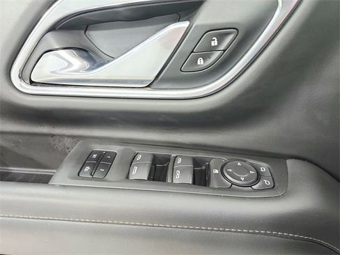 Used 2021 Chevrolet Tahoe LT image 33