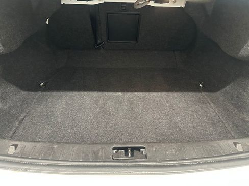 Used 2017 Volvo S60 T5 Dynamic image 13