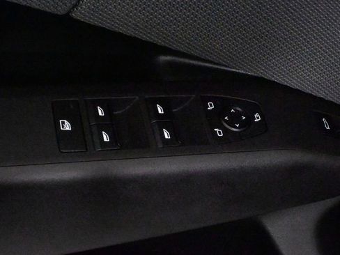 Used 2025 BMW X3 xDrive30i w/ Convenience Package image 30