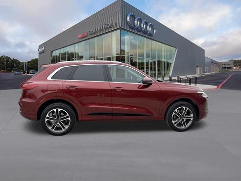 Certified 2025 Audi Q5 Premium Plus w/ Premium Plus AWD/4WD image 4