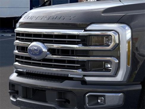 New 2026 Ford F250 Platinum image 17