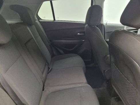 Used 2020 Chevrolet Trax LS w/ Tint and Cruise Package FWD image 19