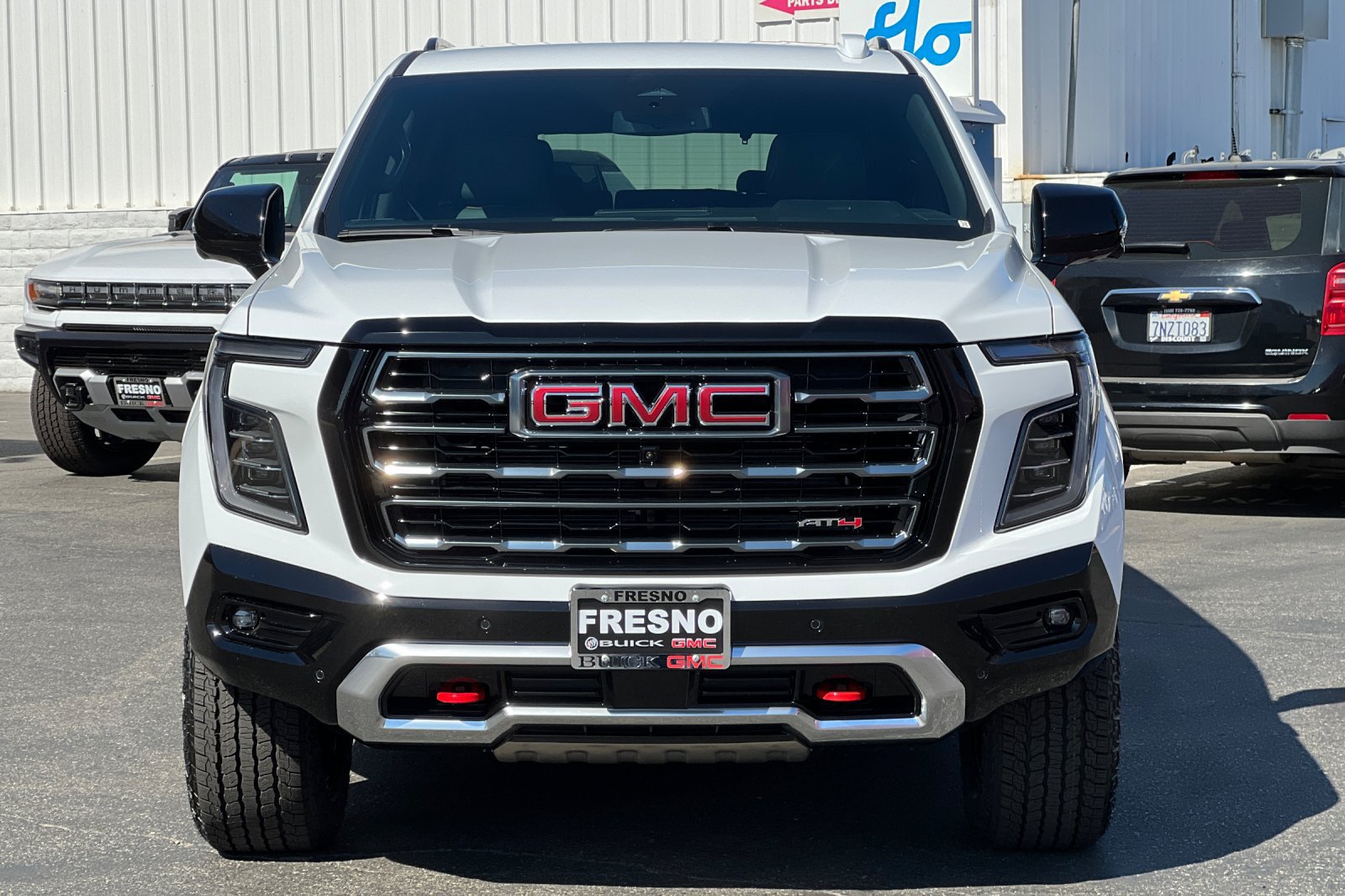 New 2026 GMC Yukon XL AT4 AWD/4WD image 7