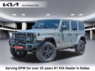 Used 2020 Jeep Wrangler Unlimited Sahara AWD/4WD video 1
