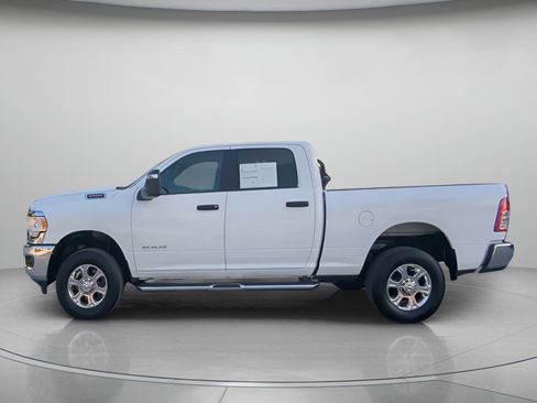 Used 2024 RAM 2500 Big Horn AWD/4WD image 16