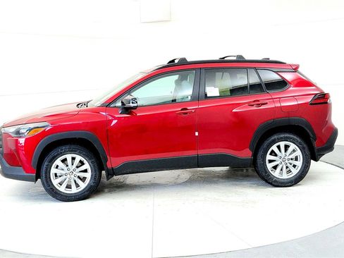 New 2026 Toyota Corolla Cross LE image 3