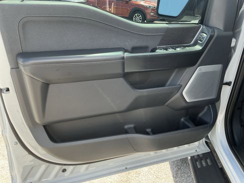 Used 2023 Ford F150 Raptor w/ Raptor Carbon Fiber Package image 15