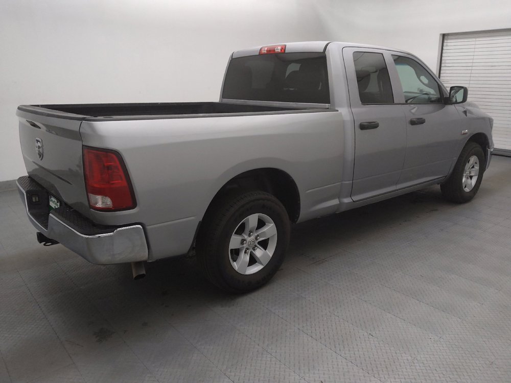 Used 2020 RAM 1500 Tradesman w/ Chrome Appearance Group RWD image 10