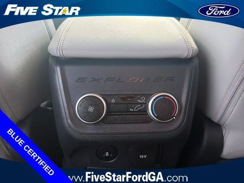 Used 2025 Ford Explorer Active w/ Active Comfort Package RWD image 12