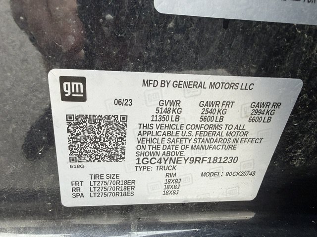 Used 2024 Chevrolet Silverado 2500 LT w/ Safety Package AWD/4WD image 19