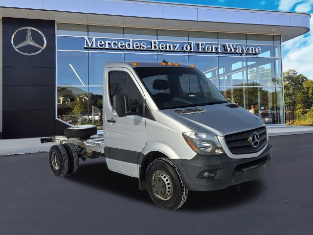 Used 2017 Mercedes-Benz Sprinter 3500 image 1