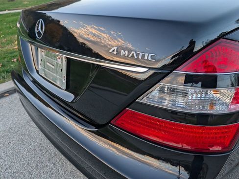 Used 2008 Mercedes-Benz S 550 4MATIC image 36