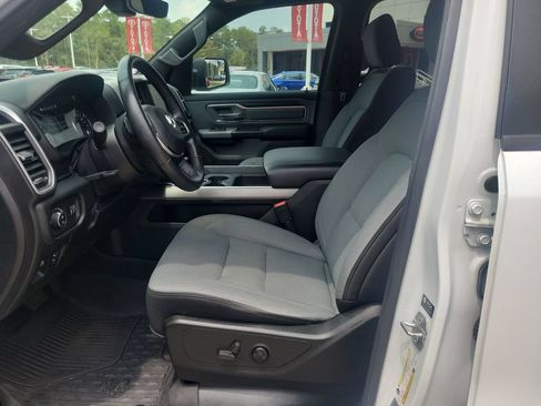 Used 2021 RAM 1500 Big Horn RWD image 16