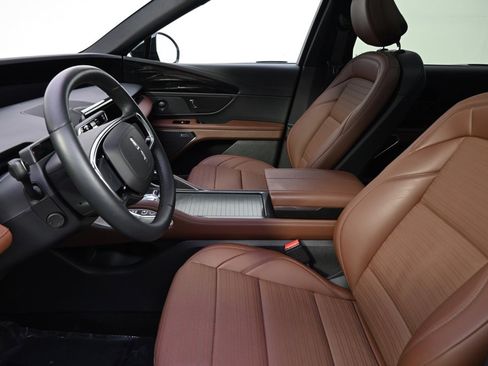 New 2026 Lincoln Nautilus Reserve image 13