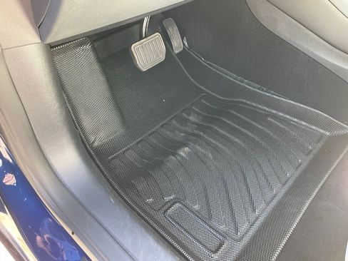 Used 2023 Tesla Model 3 Standard Range image 20