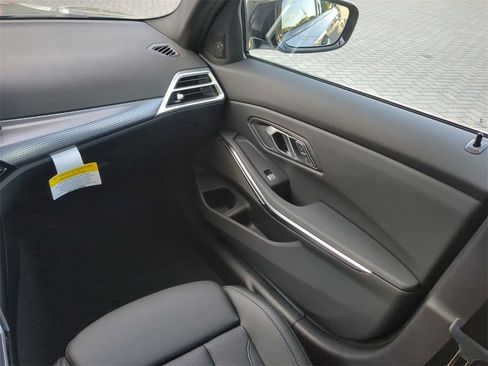 New 2026 BMW 330i Sedan w/ M Sport Package image 17