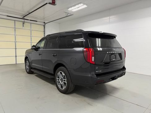 Certified 2025 Ford Expedition Active AWD/4WD image 24