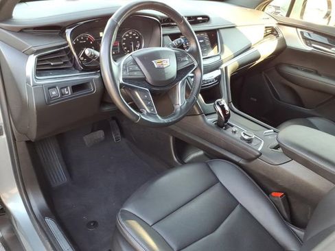 Used 2023 Cadillac XT5 Premium Luxury w/ LPO, Floor Liner Package AWD/4WD image 3