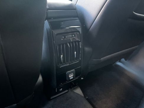 Used 2025 Jeep Compass Latitude image 22