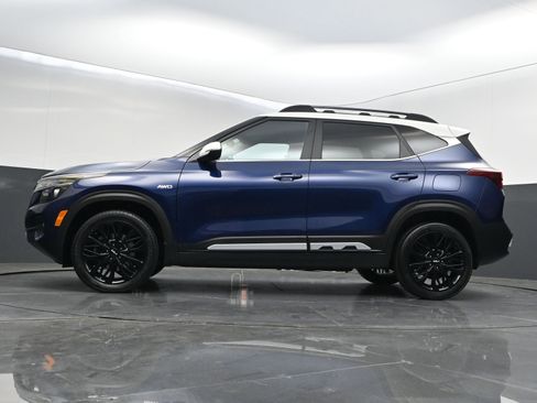 Used 2022 Kia Seltos Nightfall Edition AWD/4WD image 39