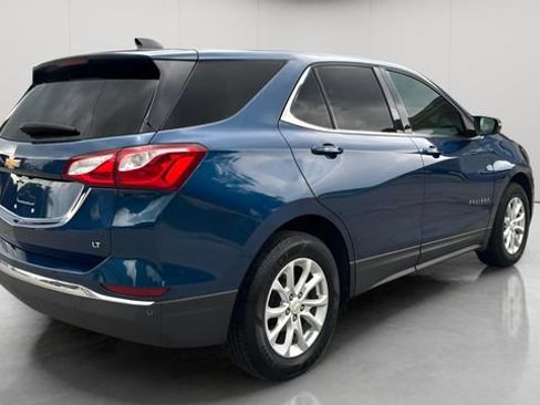 Used 2019 Chevrolet Equinox LT FWD image 4