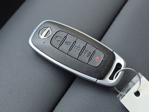 New 2025 Nissan Murano SL image 37