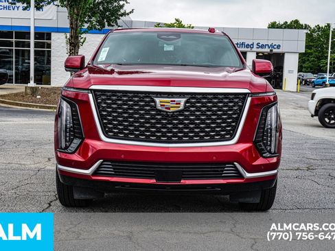 Used 2026 Cadillac Escalade 4WD image 12